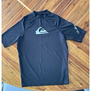 Men’s Black Quiksilver Rash Guard Surf Swim Shirt